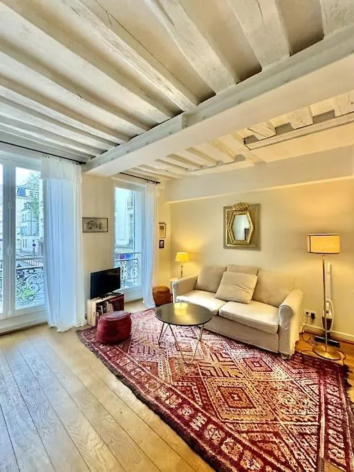 Beautiful Flat In Saint-germain Paris